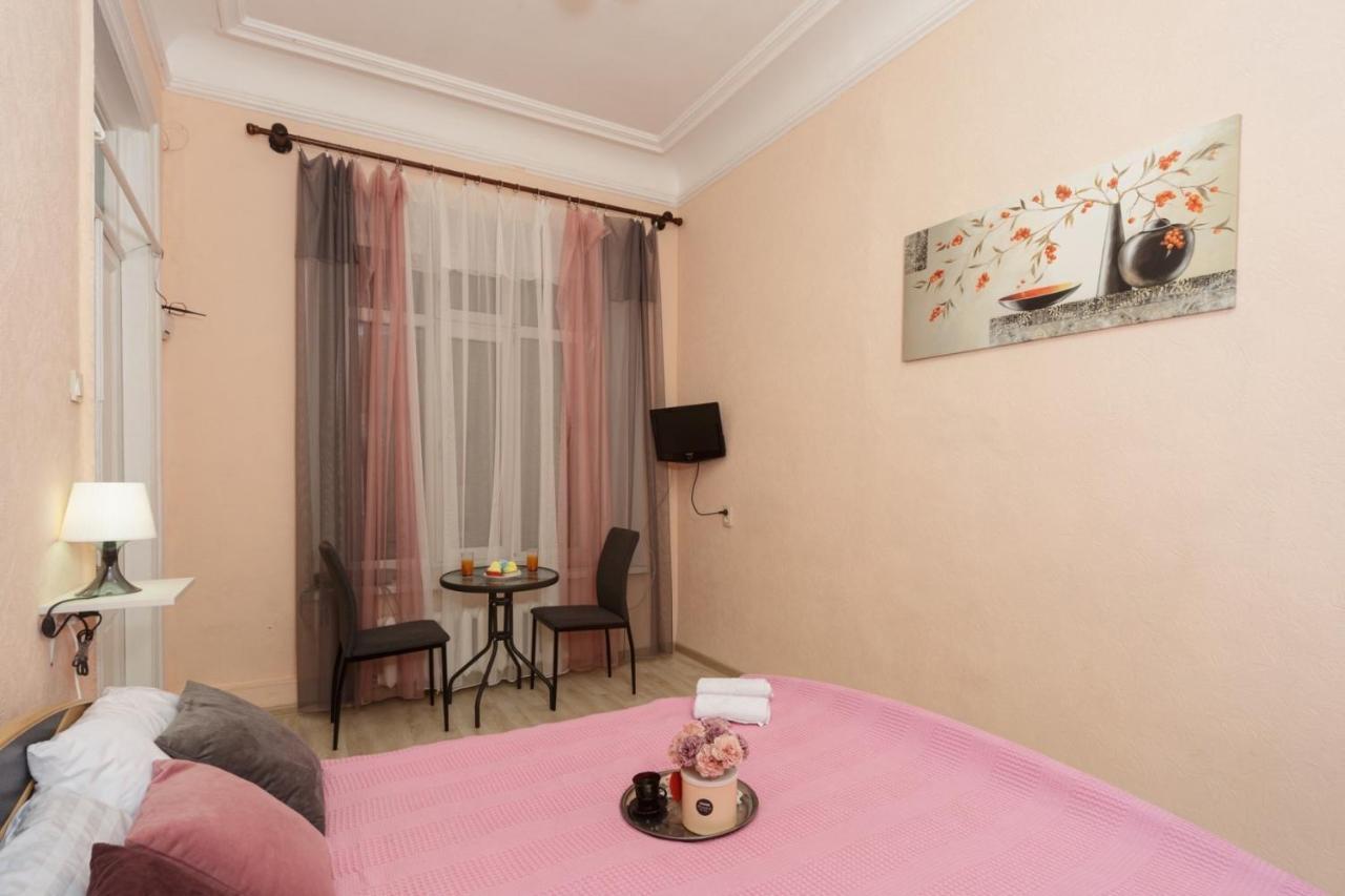 Comfortable Apartment In The Very Center Of Odessa Exterior foto